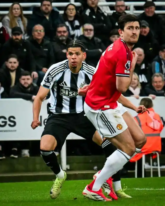 Yabo Sports-曼联1-2纽卡，11人踢10人被绝杀，输的一点不亏